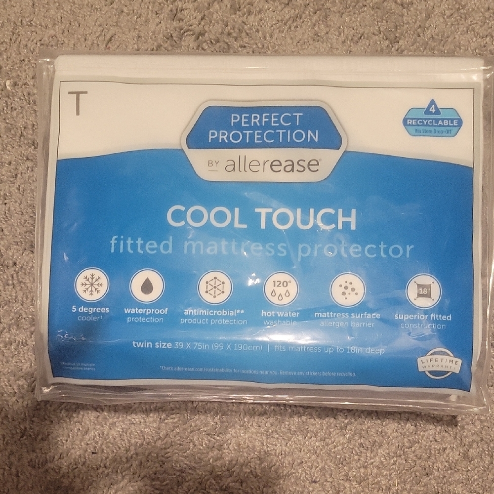 AllerEase Cool Touch Fitted Mattress Protector